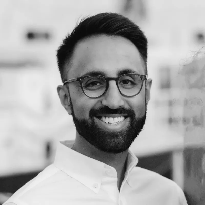 Faheem Savja headshot