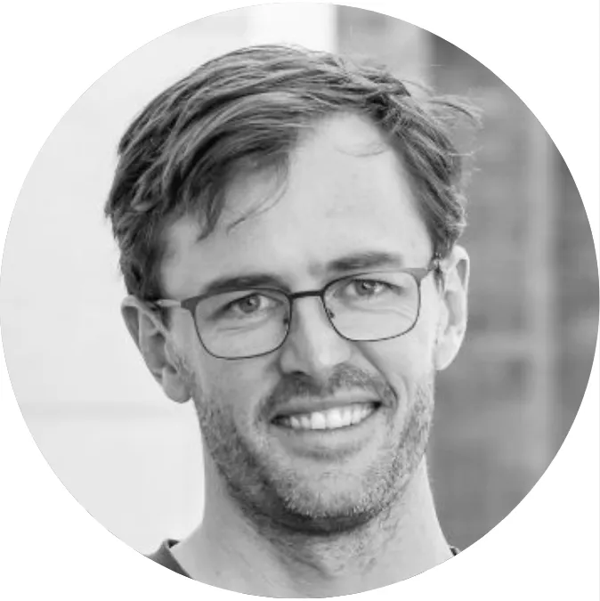 Matt Arderne headshot